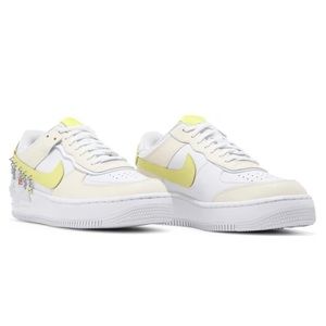 Nike Women’s Air Force 1 Shadow SE, Size 8